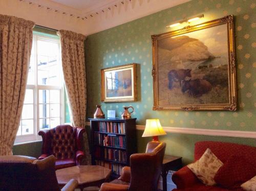 Bedford Hotel - image 11