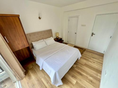 Three-Bedroom Apartment image 3