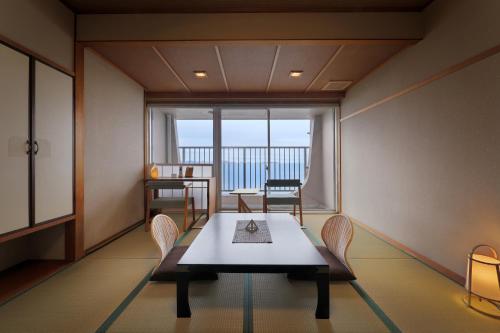 Japanese-Style Quadruple Room