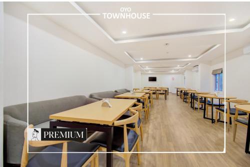 Townhouse 165 Netaji Road