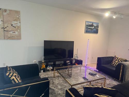 Affordable apartment with higher comfort in Irvine, USA