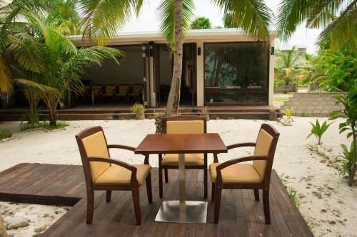 Exterior view, LVIS Blancura Hotel in Baa Atoll