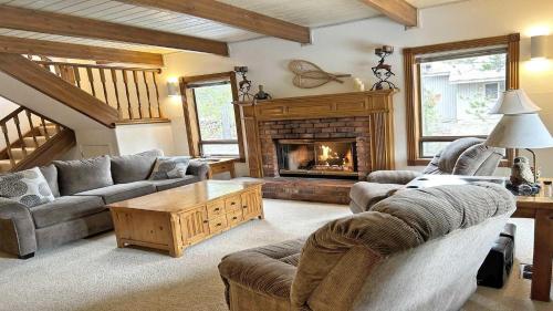 Four-Bedroom Holiday Home