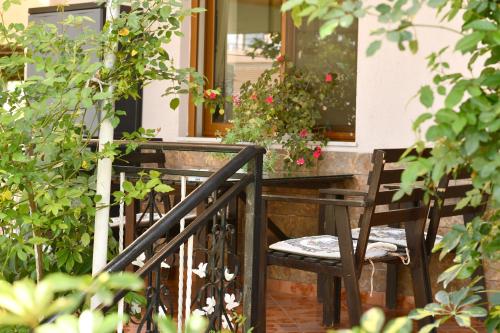 Beach & Chill Apartments Relaxing Stay Near the Sea, Wlora (zdjęcie 3)
