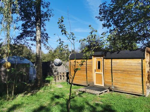 Magnifique chalet Atypique avec Spa sous bulle privatif - Camping - Romorantin-Lanthenay