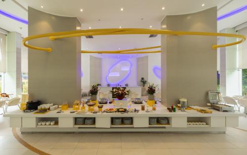 Food and beverages, Hotel Kohinoor Elite near BKC in Mumbai