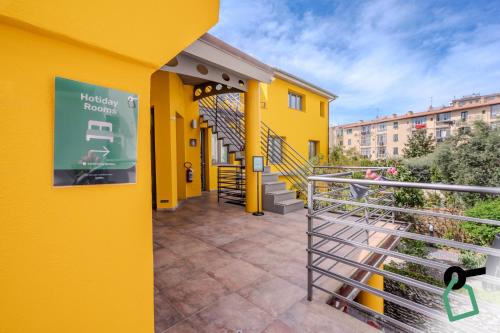 HOTIDAY ApartHotel Firenze - image 2