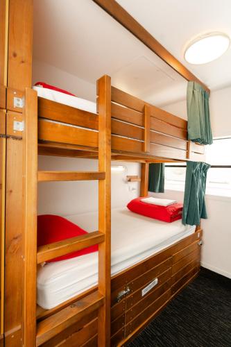 Bed in 10-Bed Mixed Dormitory Room