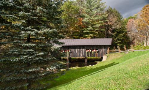 Best Western Plus Waterbury - Stowe - image 14