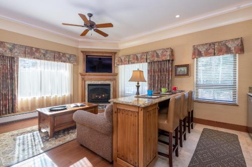 Best Western Plus Waterbury - Stowe - image 11