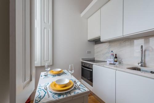 GuestReady - Quaint comfort near Clérigos Tower, Porto (fotografie 9)