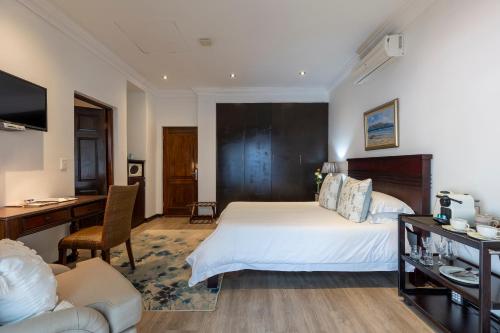 1 queen bed