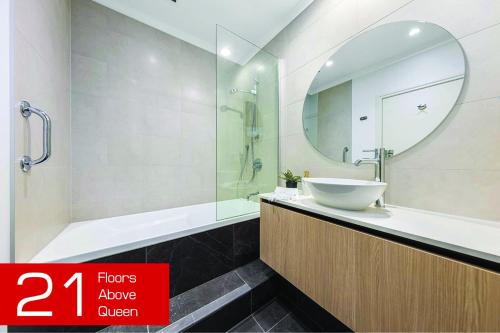 A City Stay Holiday, 21 Floors Above Queen, Окленд (фото 8)
