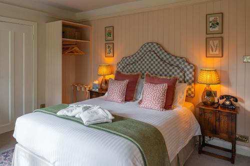 Stone House Hotel - image 13