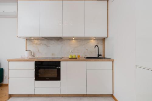 Bếp, Nowa Letnica Apartament z Parkingiem i Balkonem przy Stadionie Polsat Plus Arena Gdańsk by Renters (Nowa Letnica Apartament z Parkingiem i Balkonem przy Stadionie Polsat Plus Arena Gdansk by Noclegi R) in Letnica