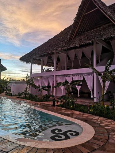 Mwezi - Maisha Resort, Watamu (photo 7)