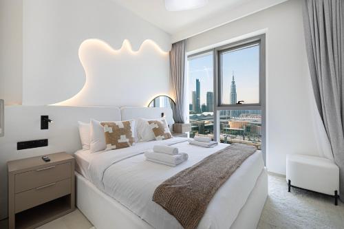 Burj Khalifa View-54th Floor-Dubai Mall Connection - image 10
