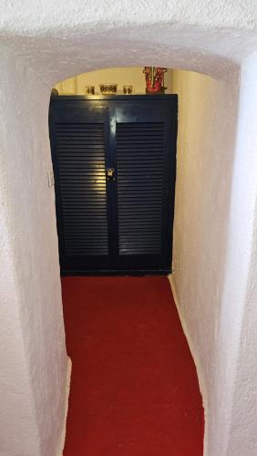 Cactus cave house on the caldera Cactus cave house on the caldera