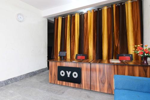 OYO Silk City Palace