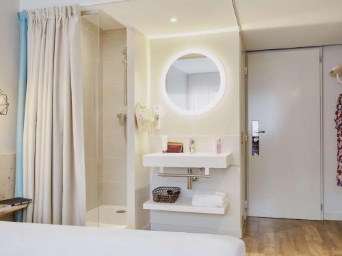 Classic Triple Room with Garden View