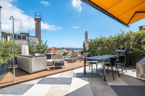 Exclusive Terrace And Grill At Savoy Insular - Funchal