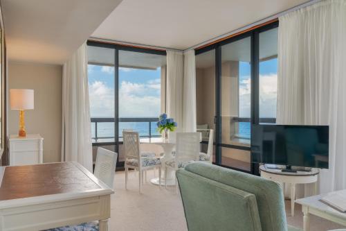 Senior Suite with Sea View