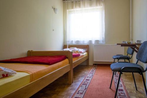 Hostel Kumrovec - Bed & Breakfast