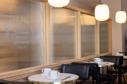 Food and beverages, Bijou Hotel Paris Boulogne in Boulogne-Billancourt