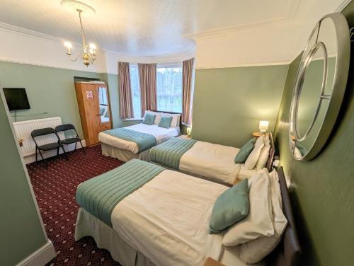 The George Guest House - image 14