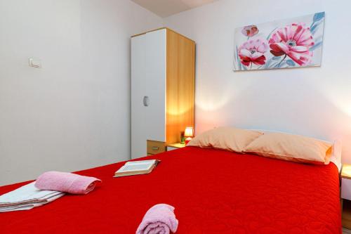 Apartment with Sea View image 10