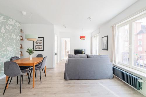 Two-Bedroom Apartment image 4