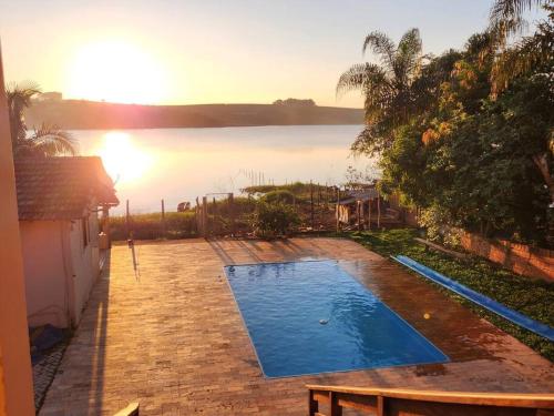 Casa Alfenas Represa Furnas c/ Piscina Aquecida 12 pessoas