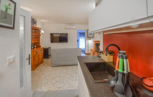 Awesome Apartment In Cantalupo In Sabina With Wifi