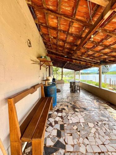 Casa simples, mas o lugar é maravilhoso! Para até 10 pessoas