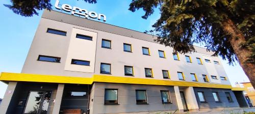 lemon, Mielec (photo 5)