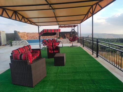 Úszómedence, Magical Rosemary Chalet in Al-Himmah Al-Ordonyah
