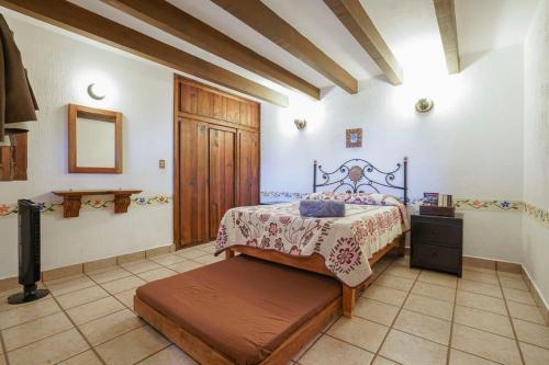 Amazing family house in Oaxtepec Pool & Hot tub in Oaxtepec, Mexico