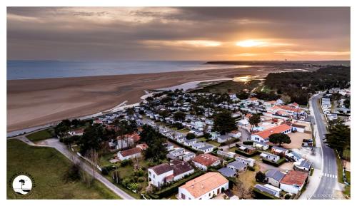 Location g�te, chambres d'hotes Camping Les Violettes dans le d�partement Vend�e 85