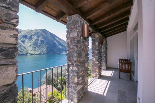 Magic Gandria Lake-View Terrace - Happy Rentals in Lugano, Schweiz