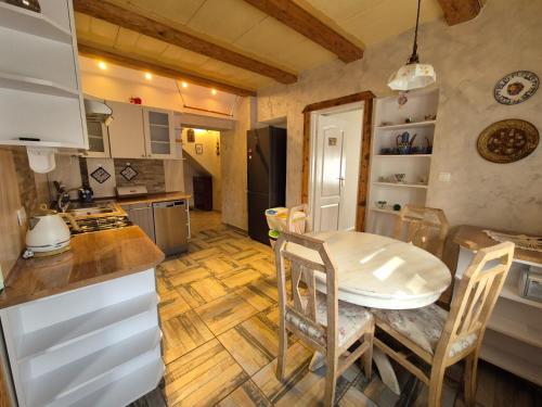 Apartament Harmont Montis- dawna Zającówka - centrum miasta w leśnej enklawie, Szklarska Poręba (foto 8)