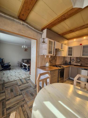 Apartament Harmont Montis- dawna Zającówka - centrum miasta w leśnej enklawie, Szklarska Poręba (foto 9)