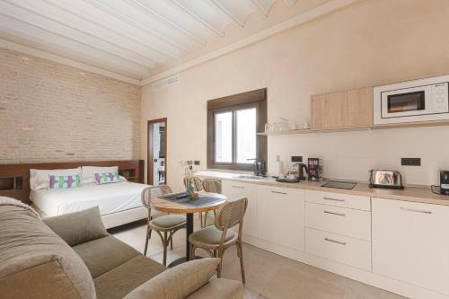 Studio Apartment room in Casa Señorial del Siglo XVIII