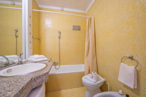 Studio Apartment image 2