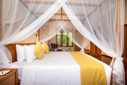 Deluxe King Room room in Sigiriya Forest Edge by Marino Leisure