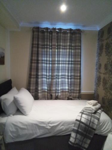 Ardmillan Hotel - image 11