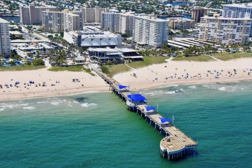 The Hibiscus Hideaway 2 in Pompano Beach, USA