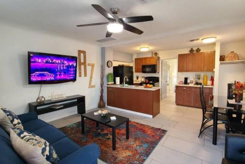 13 Pl Right - Renovated-APT-Downtown-Phoenix-Beautiful Patio, Phoenix (Foto 7)