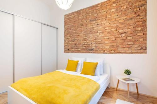Quiet Comfort - Central Buda - image 3