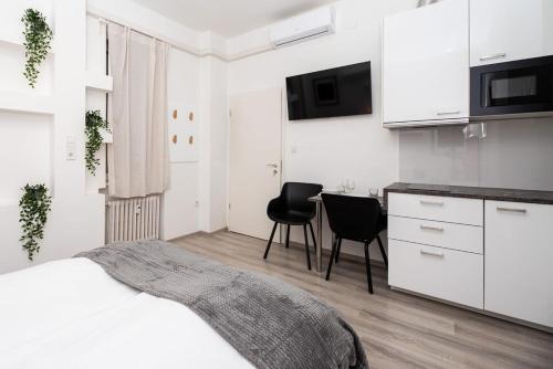 Extra central - NEW - Charming Studio - image 6
