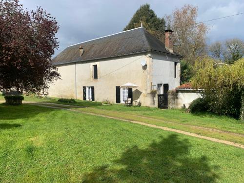 Le Bois D'amour gite et chambres - Chambre d'hôtes - Charroux